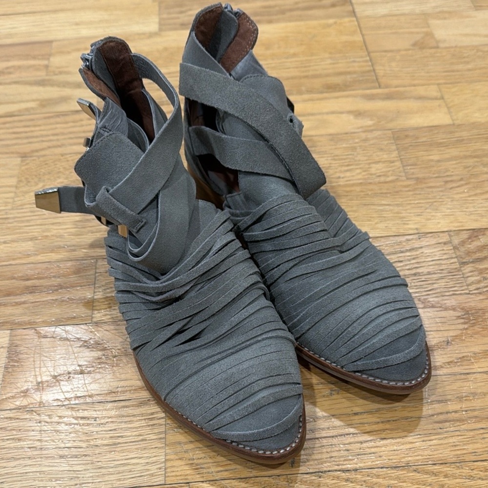 Jeffrey Campbell Nuestra Suede Cut-Out Booties - Picture 3 of 11